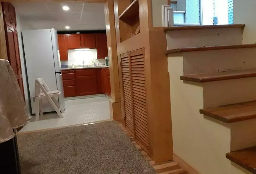 ペンション Comfy Stay   Close To Everything