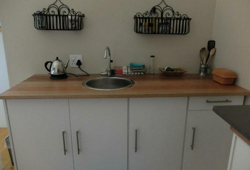 ペンション Doorways