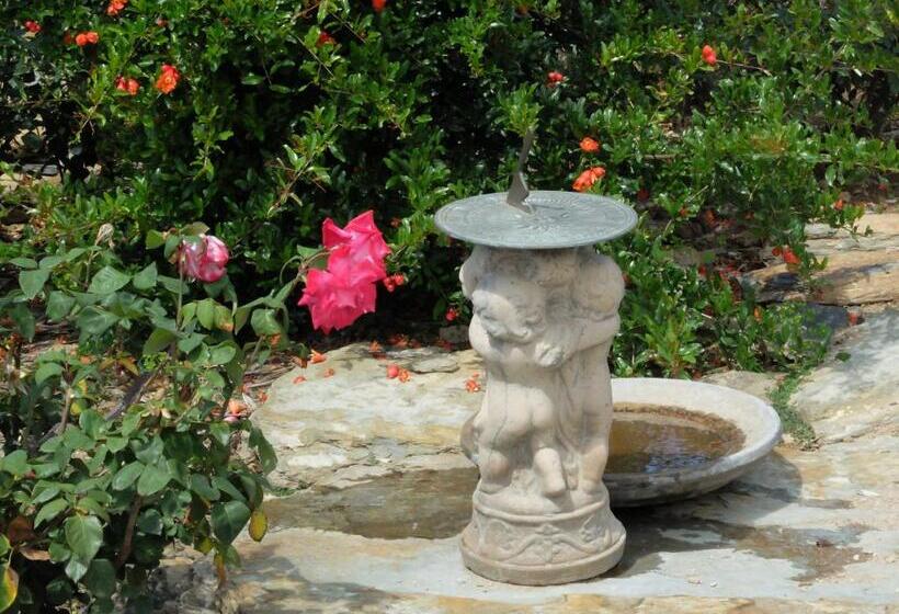 ペンション Doorways