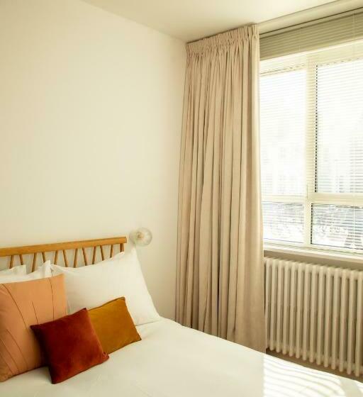 פנסיון Huisalfons