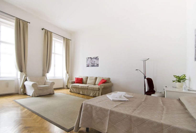 AltraCasa Apartments