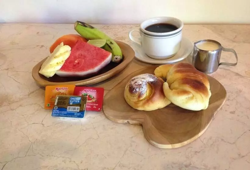 ホテル Bumi Ayu Bungalow Sanur