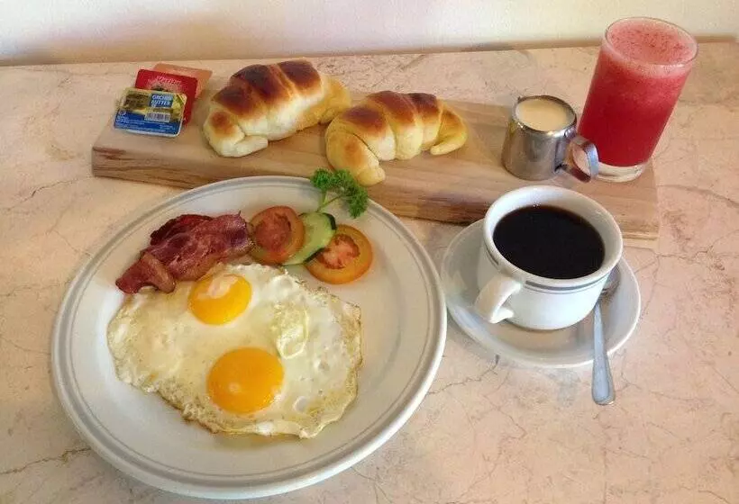 ホテル Bumi Ayu Bungalow Sanur