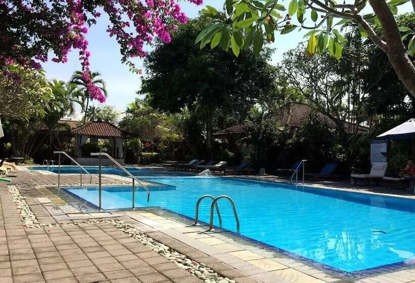 ホテル Bumi Ayu Bungalow Sanur
