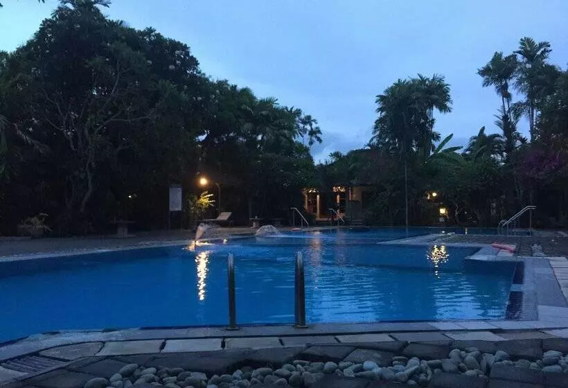 ホテル Bumi Ayu Bungalow Sanur