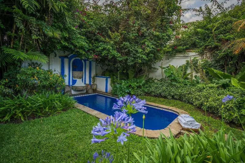 Casa Encantada By Porta Hotels