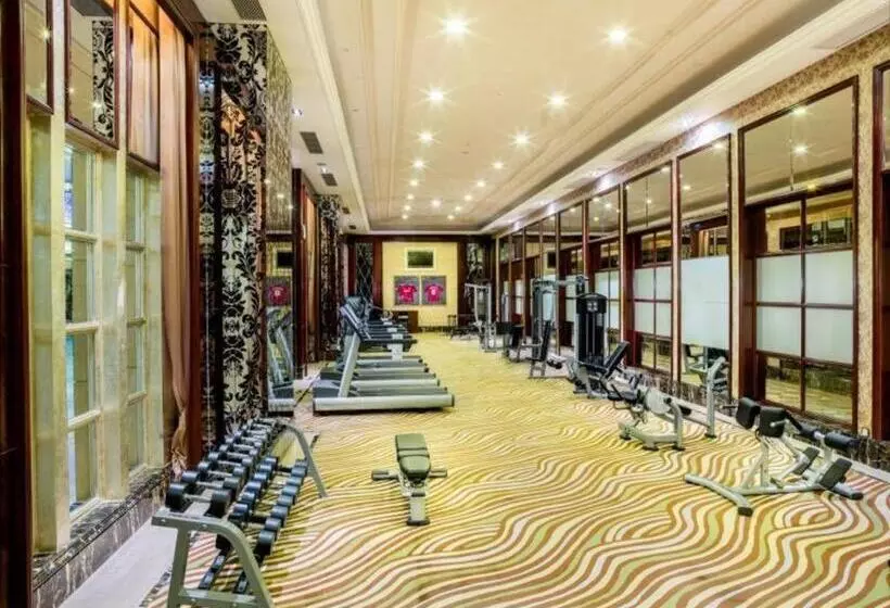 ホテル Chateau Starriver Guangzhou Peninsula