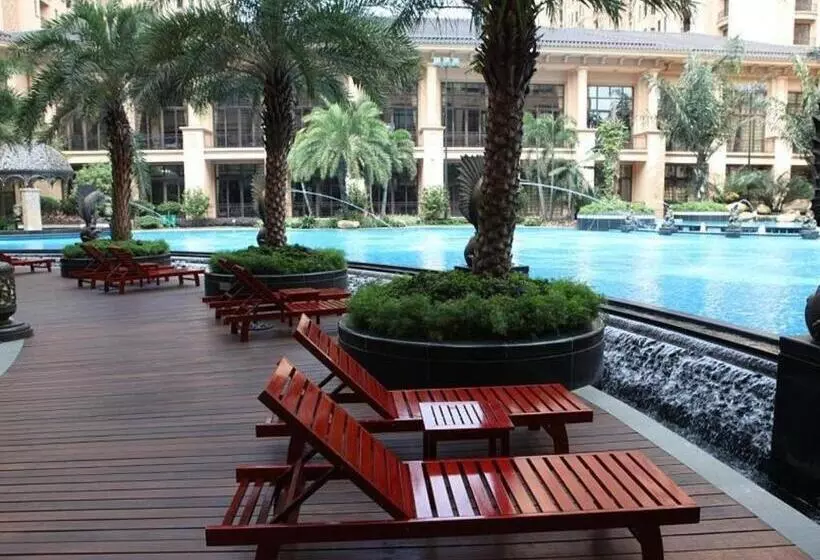 ホテル Chateau Starriver Guangzhou Peninsula