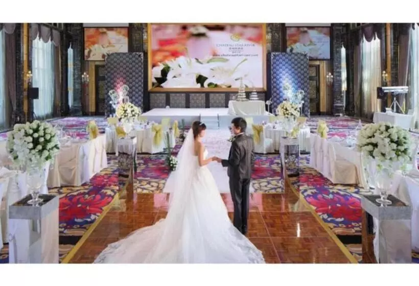 ホテル Chateau Starriver Guangzhou Peninsula