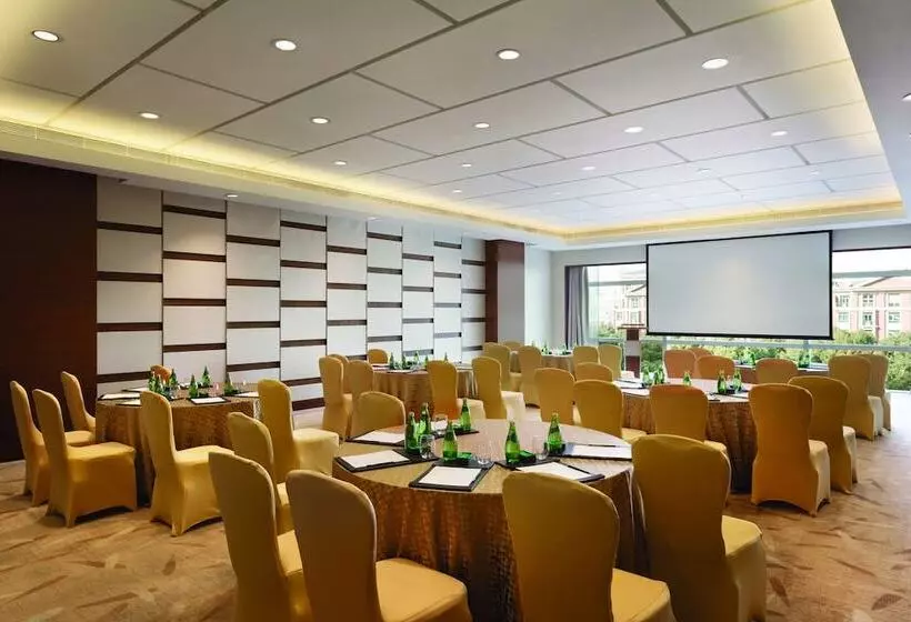 Kerry Hotel Pudong, Shanghai