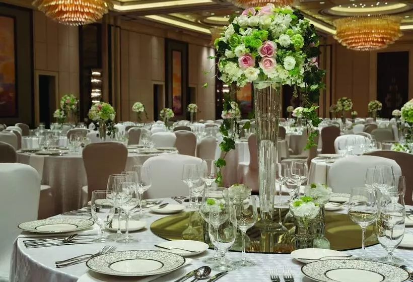 Kerry Hotel Pudong, Shanghai