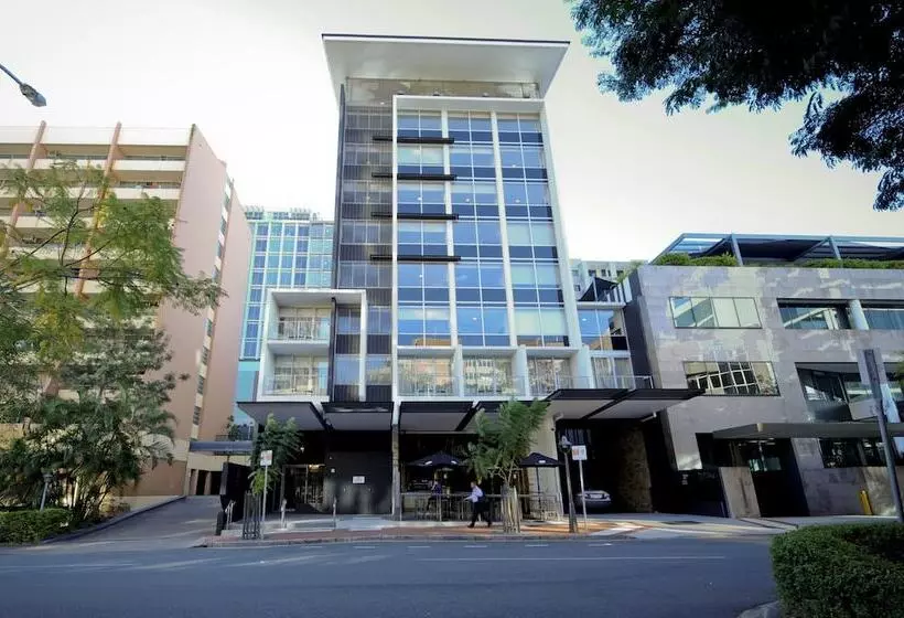 Отель Mantra Terrace Brisbane