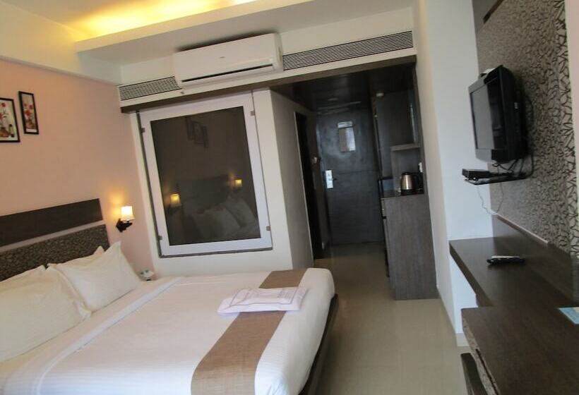 בית מלון כפרי Park Prime Goa