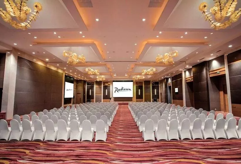 Radisson Hotel Tianjin Aqua City