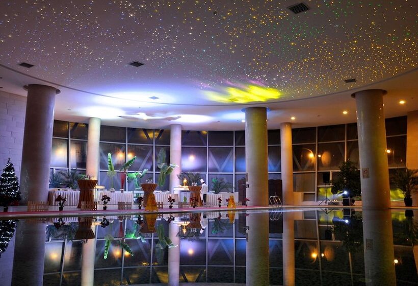 Radisson Hotel Tianjin Aqua City