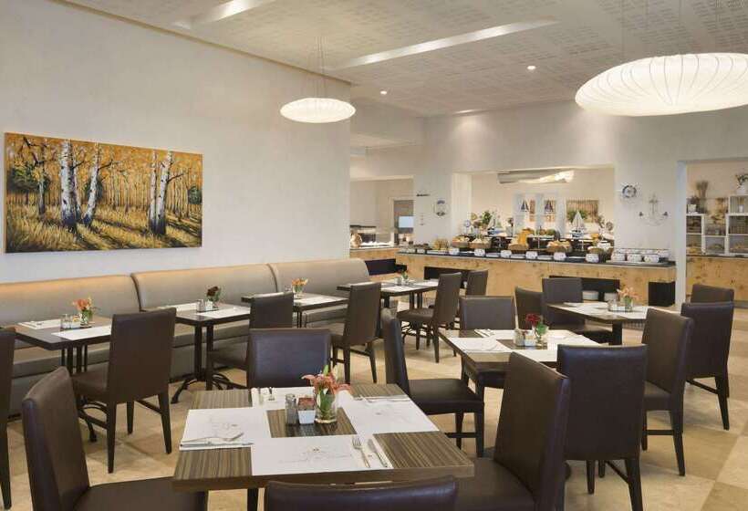 Ramada Hotel & Suites By Wyndham Netanya