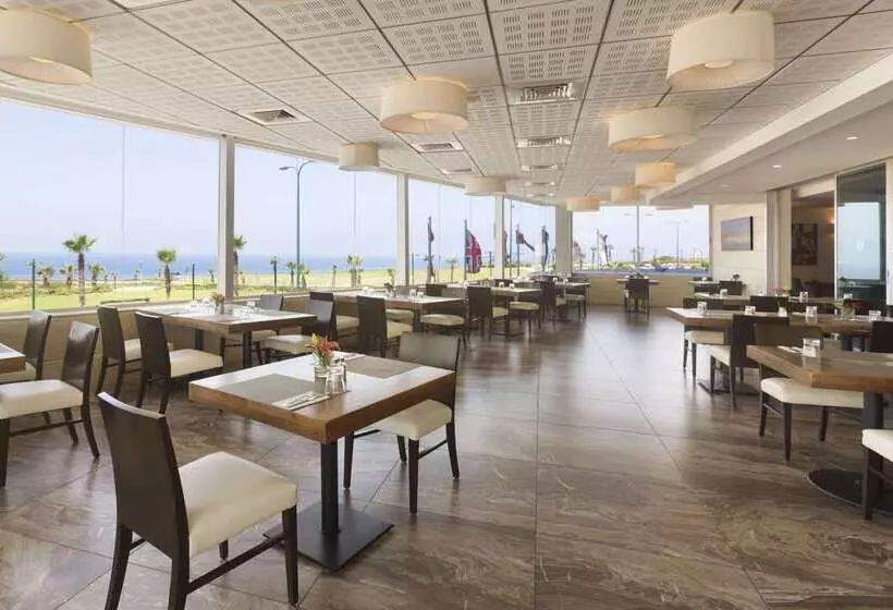 Ramada Hotel & Suites By Wyndham Netanya