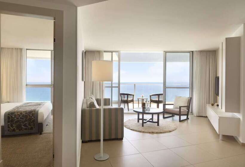 Ramada Hotel & Suites By Wyndham Netanya