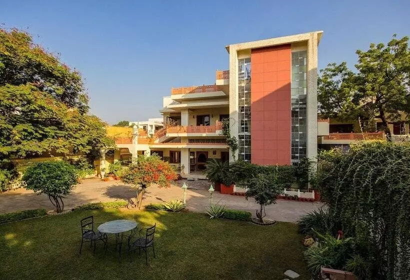 בית מלון כפרי Rawla Rawatsar