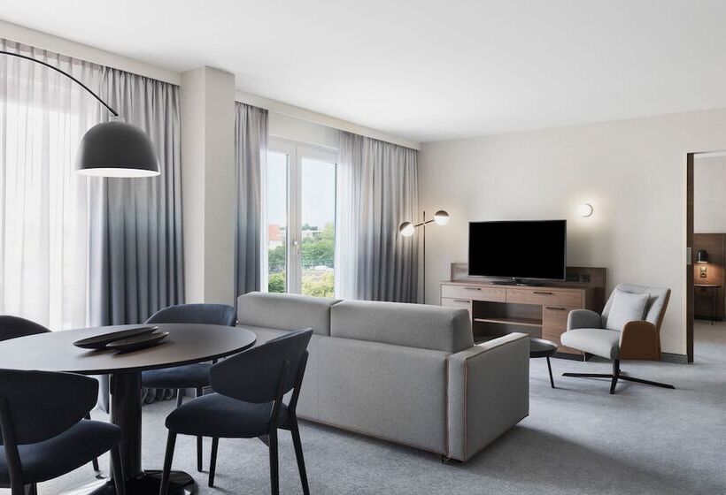 酒店 Courtyard By Marriott Munich City East