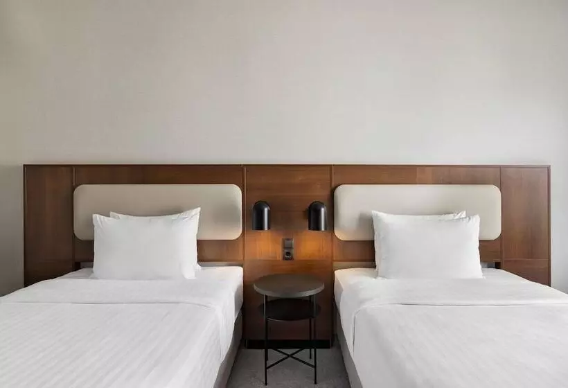 호텔 Courtyard By Marriott Munich City East