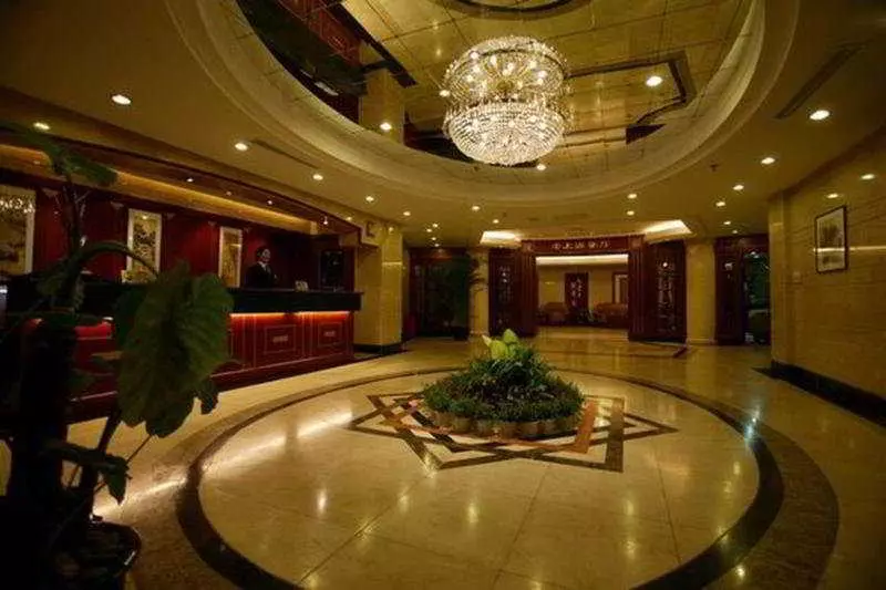 Hotel Seventh Heaven