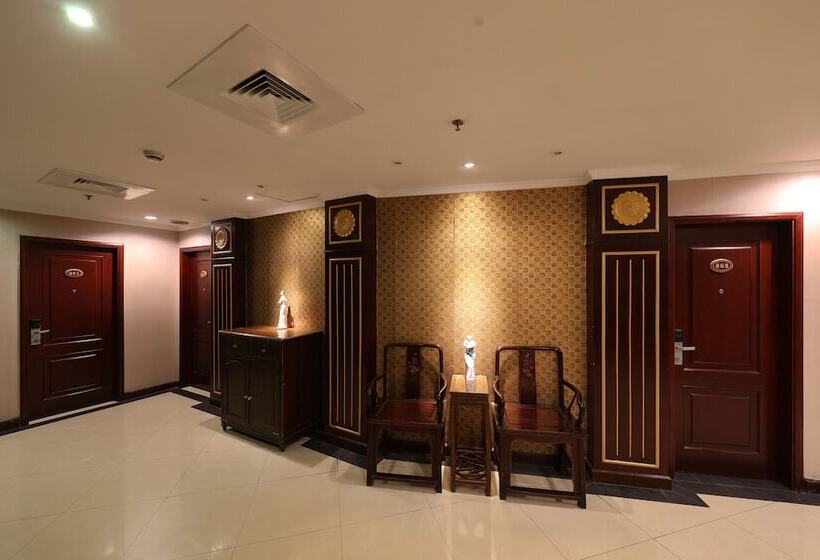 Hotel Seventh Heaven