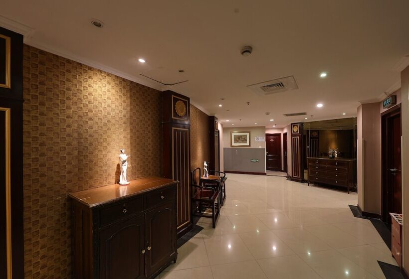 Hotel Seventh Heaven