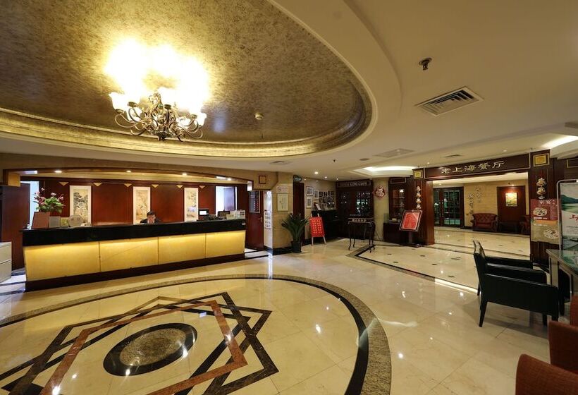 Hotel Seventh Heaven