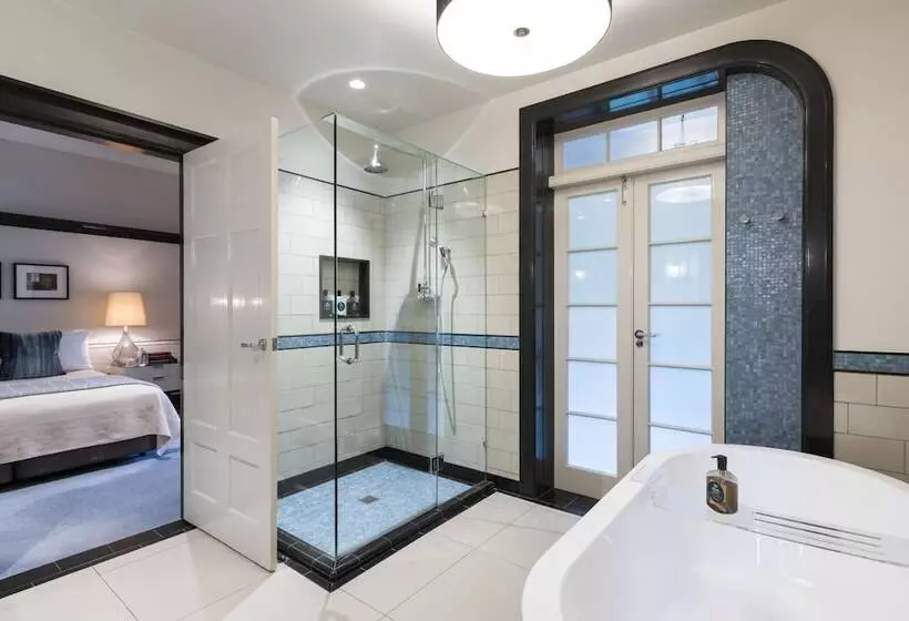 Отель Spicers Balfour