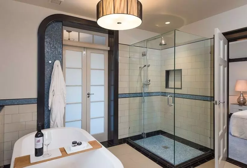 Отель Spicers Balfour