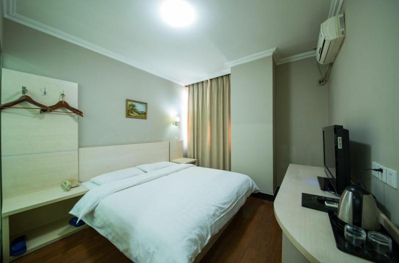 Szálloda Super 8 Fang Zhuang Yin Ma