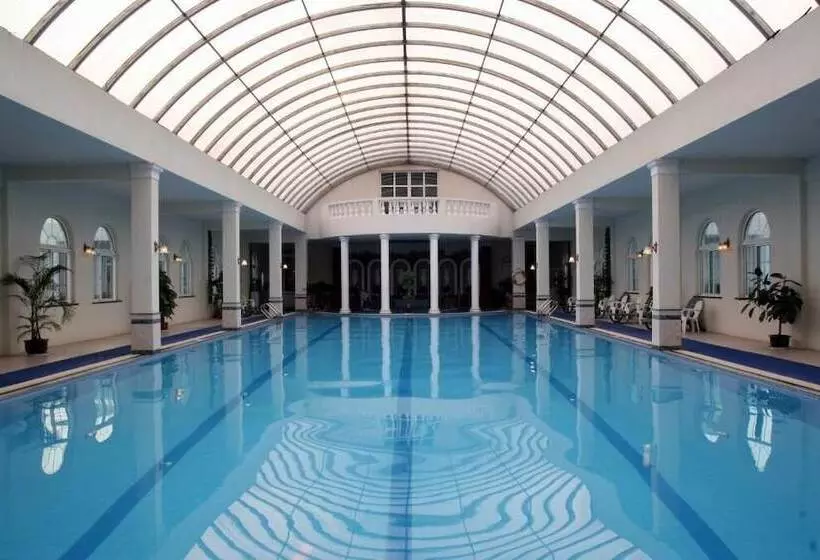 Отель Suzhou Regalia Serviced Residences