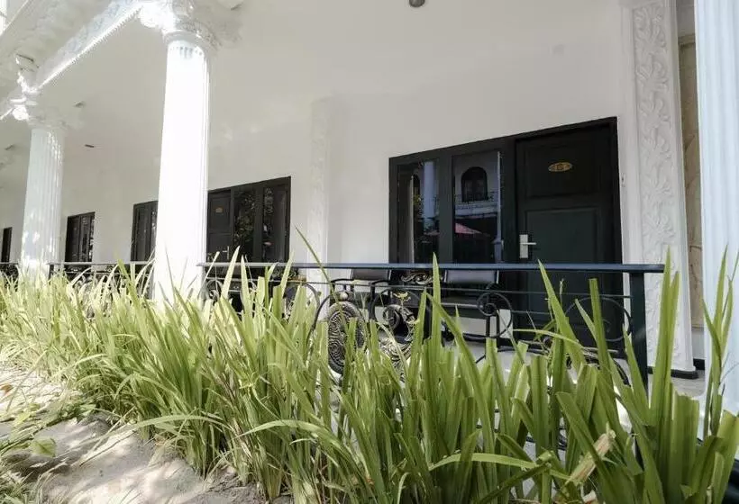 The Grand Palace Hotel Yogyakarta