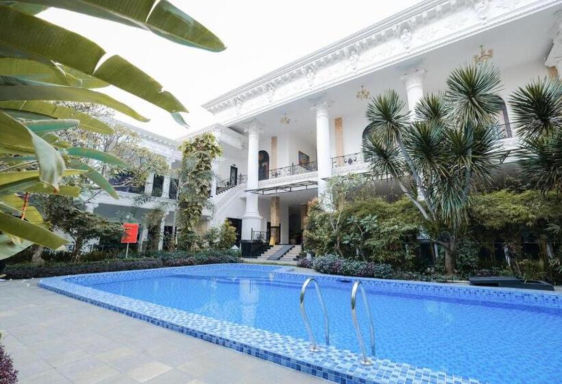 The Grand Palace Hotel Yogyakarta