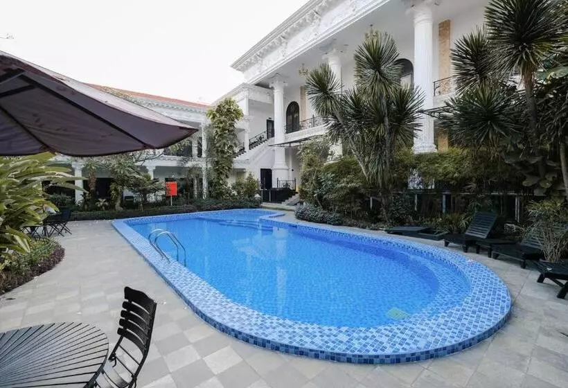 The Grand Palace Hotel Yogyakarta