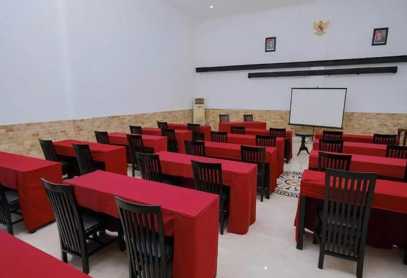 The Grand Palace Hotel Yogyakarta