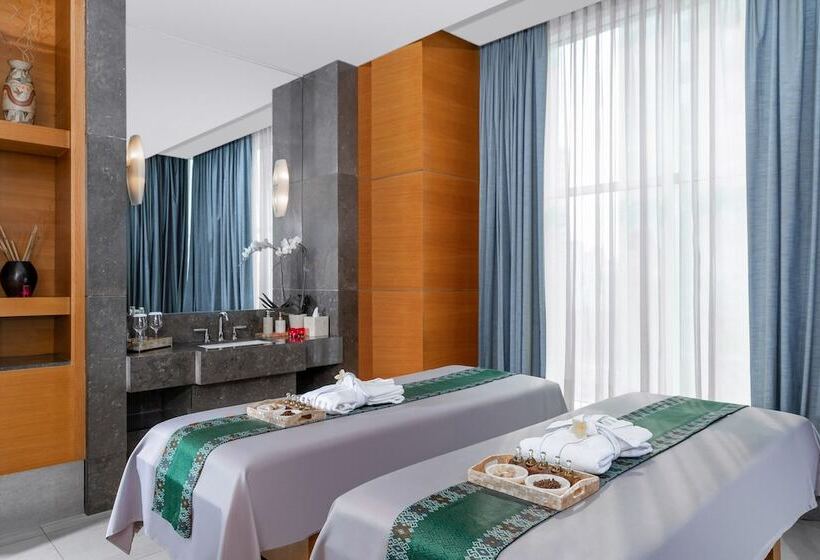 בית מלון כפרי The Ritzcarlton Jakarta, Pacific Place