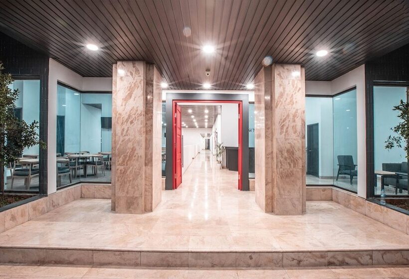 Townhouse 1 Hotel Salemba