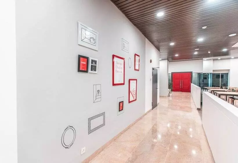 Townhouse 1 Hotel Salemba