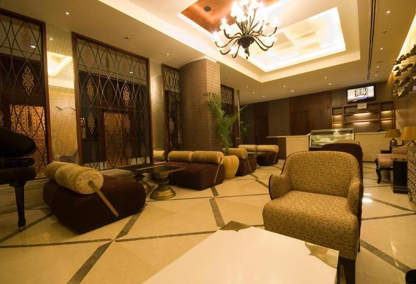 בית מלון כפרי The Fern, Jaipur