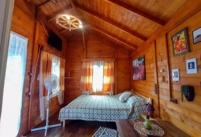 تختخواب و صبحانه Casa La Agapia