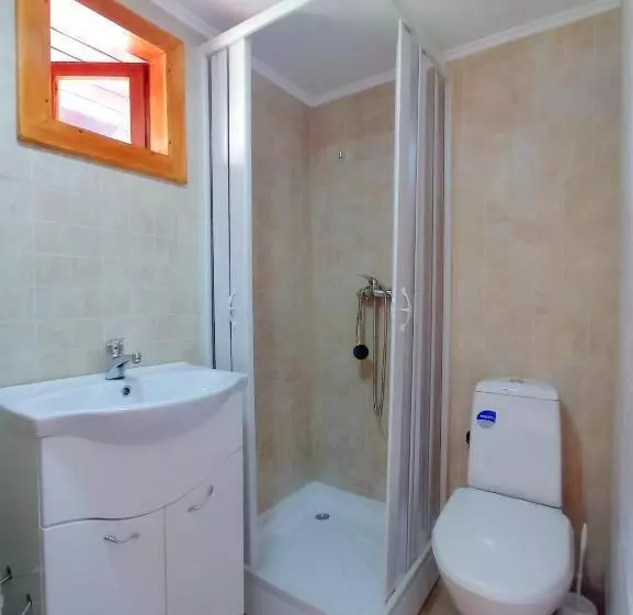 تختخواب و صبحانه Casa La Agapia