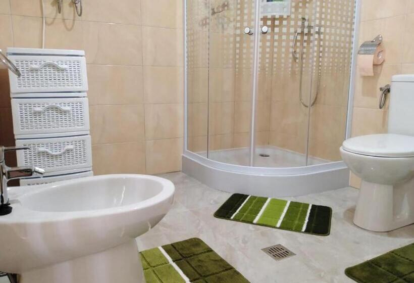 민박 Casa La Agapia