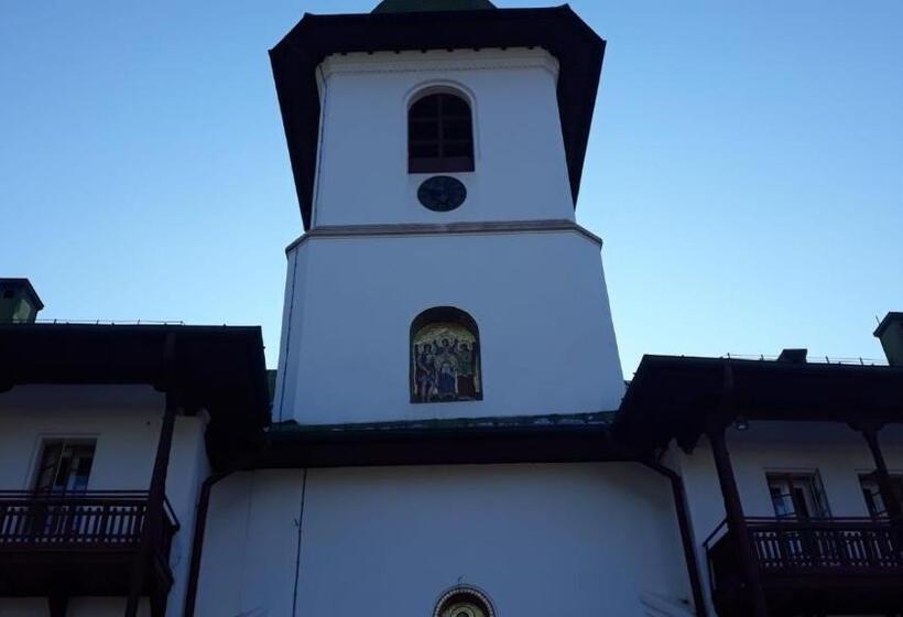 민박 Casa La Agapia