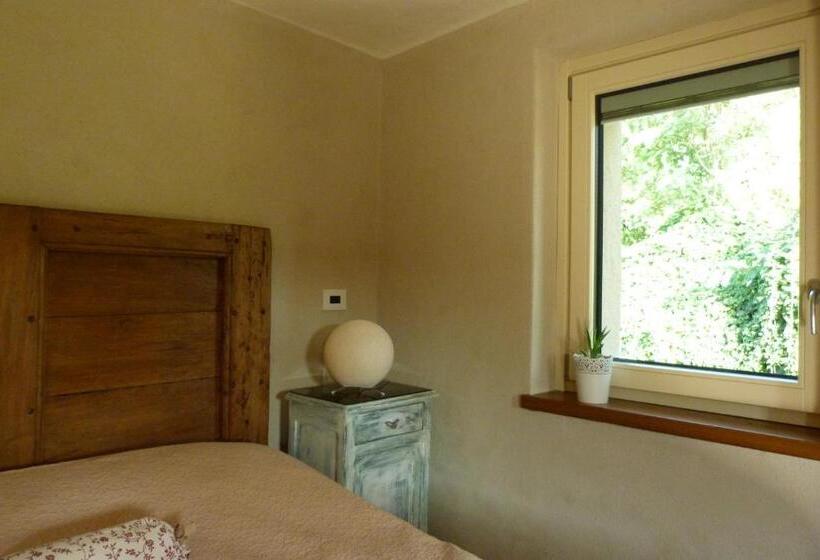 تختخواب و صبحانه La Mela Antica