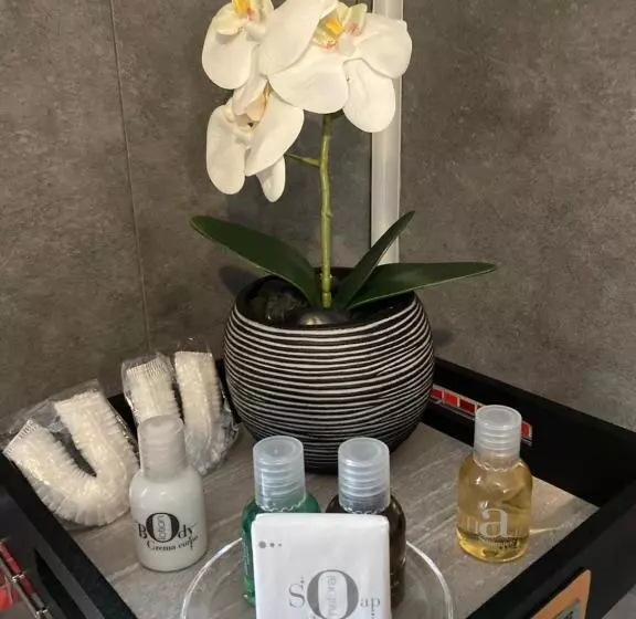 ベッドアンドブレックファースト Le Nid D Ange