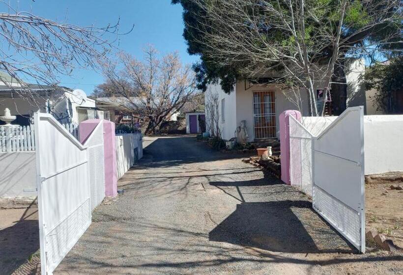 펜션 The Old Watchmakers Guest House