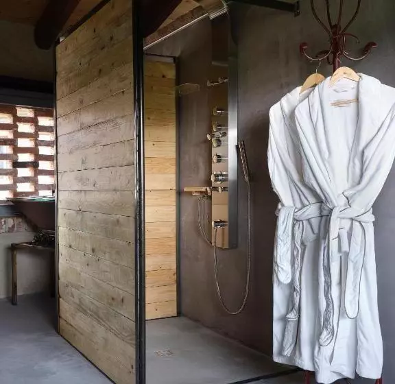 ベッドアンドブレックファースト Cascina Facelli   Luxury Country House