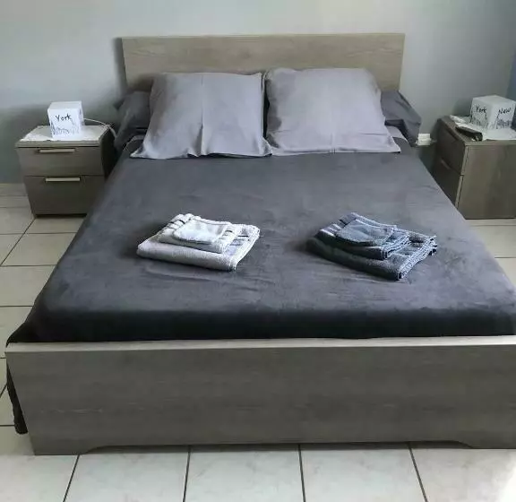 ベッドアンドブレックファースト Chambres D Hôtes Chez Florence